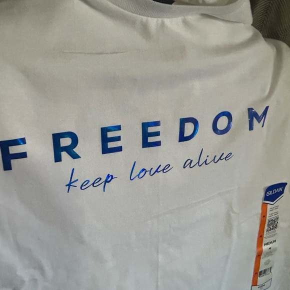 FREEDOM keep love alive Size M NWT - Picture 4 of 7
